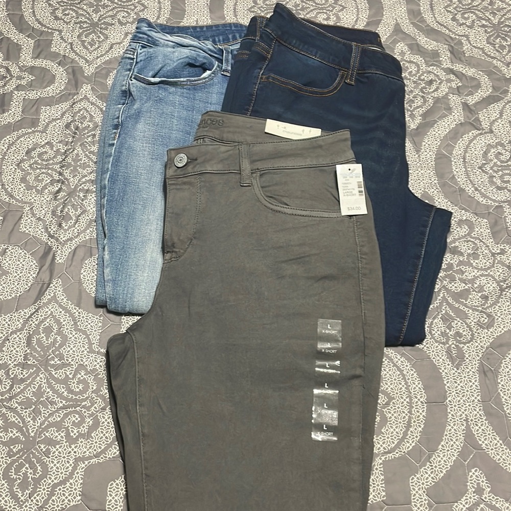 Lot of 3 Maurice’s Jeans